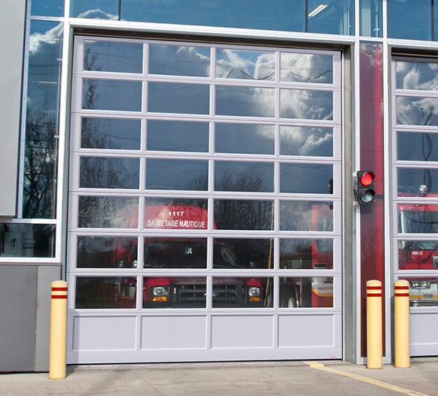 Garaga G-4400 full-view commercial door